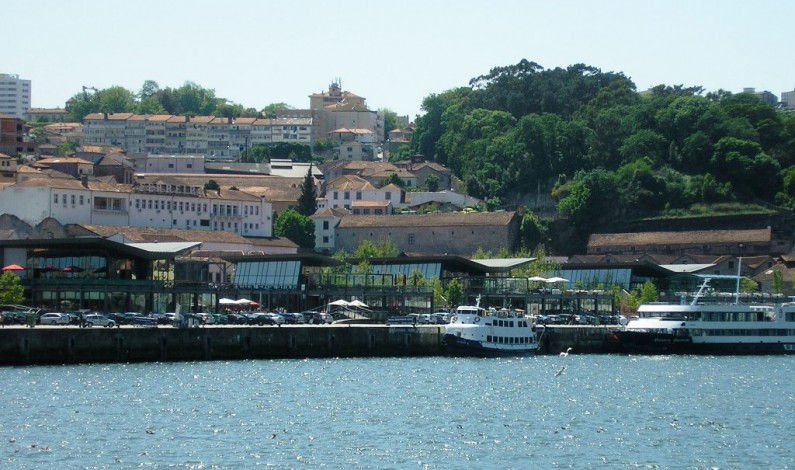 Gaia Docks, The Ribeira Waterfront Viewpoint Gaia Docks, The Ribeira Waterfront Viewpoint